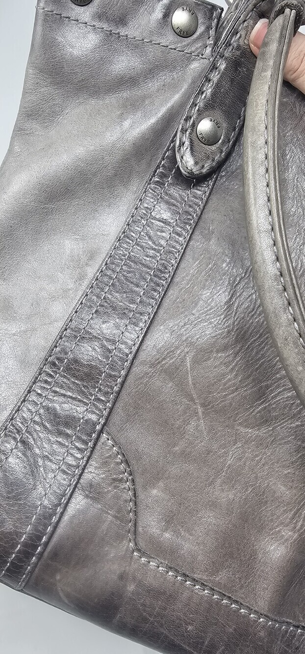 Frye Melissa Distressed Leather Ice Gray Hobo Shoulder Tote Bag Excellent - Picture 16 of 16